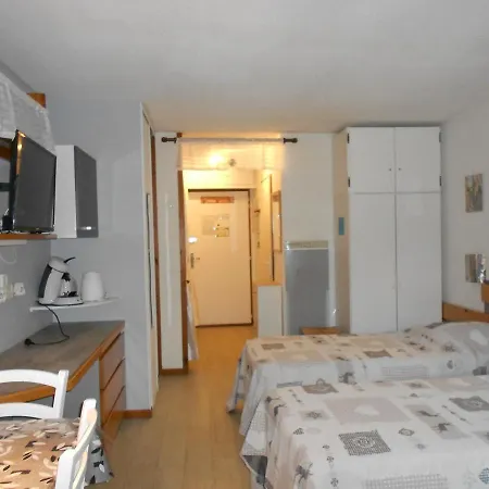 Apartment Cosy A - 4 Pers, 28m², Balcon, Parking, Wifi Inclus - Fr-1-512-270 Brides-les-Bains